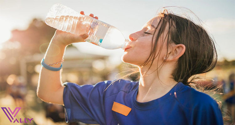 مصرف آب در هنگام فعالیت ورزشی