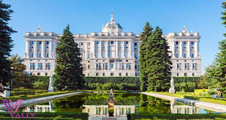 کاخ سلطنتی اسپانیا در مادرید
